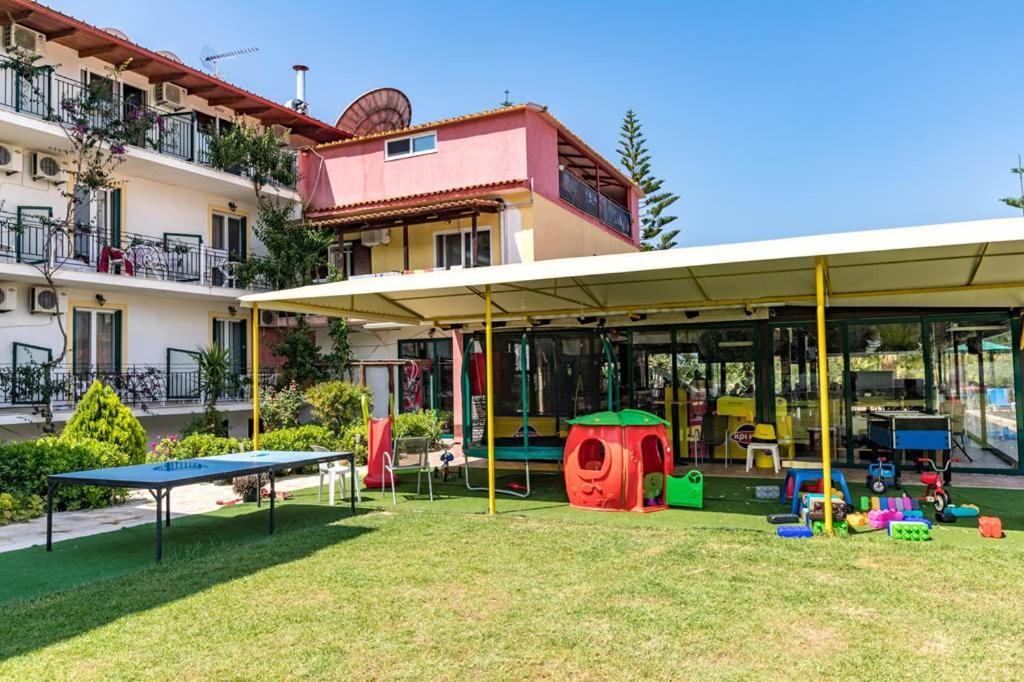 Kalamákion Rainbow Apartments المظهر الخارجي الصورة