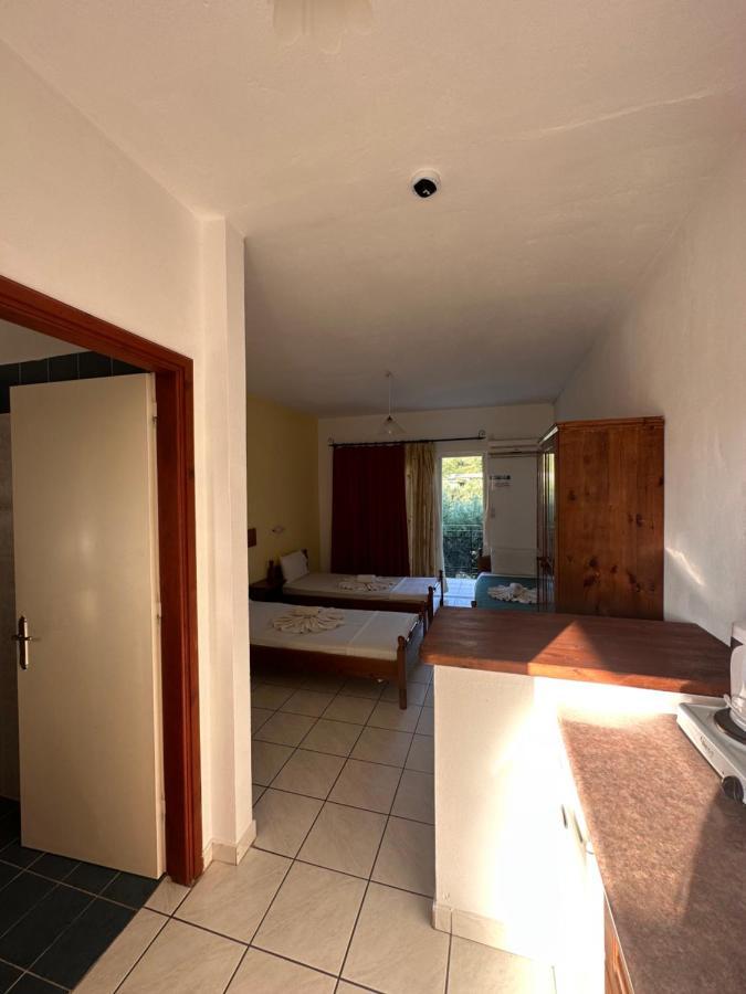 Kalamákion Rainbow Apartments المظهر الخارجي الصورة